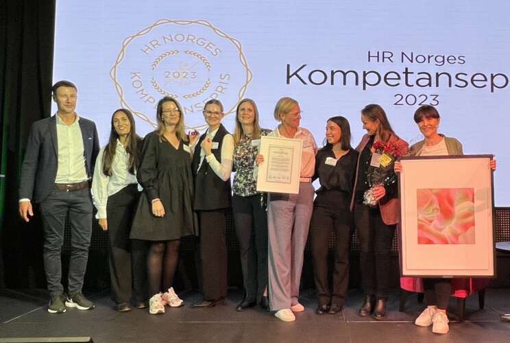 Specsavers er kåret til Norges beste virksomhet på kompetanseutvikling