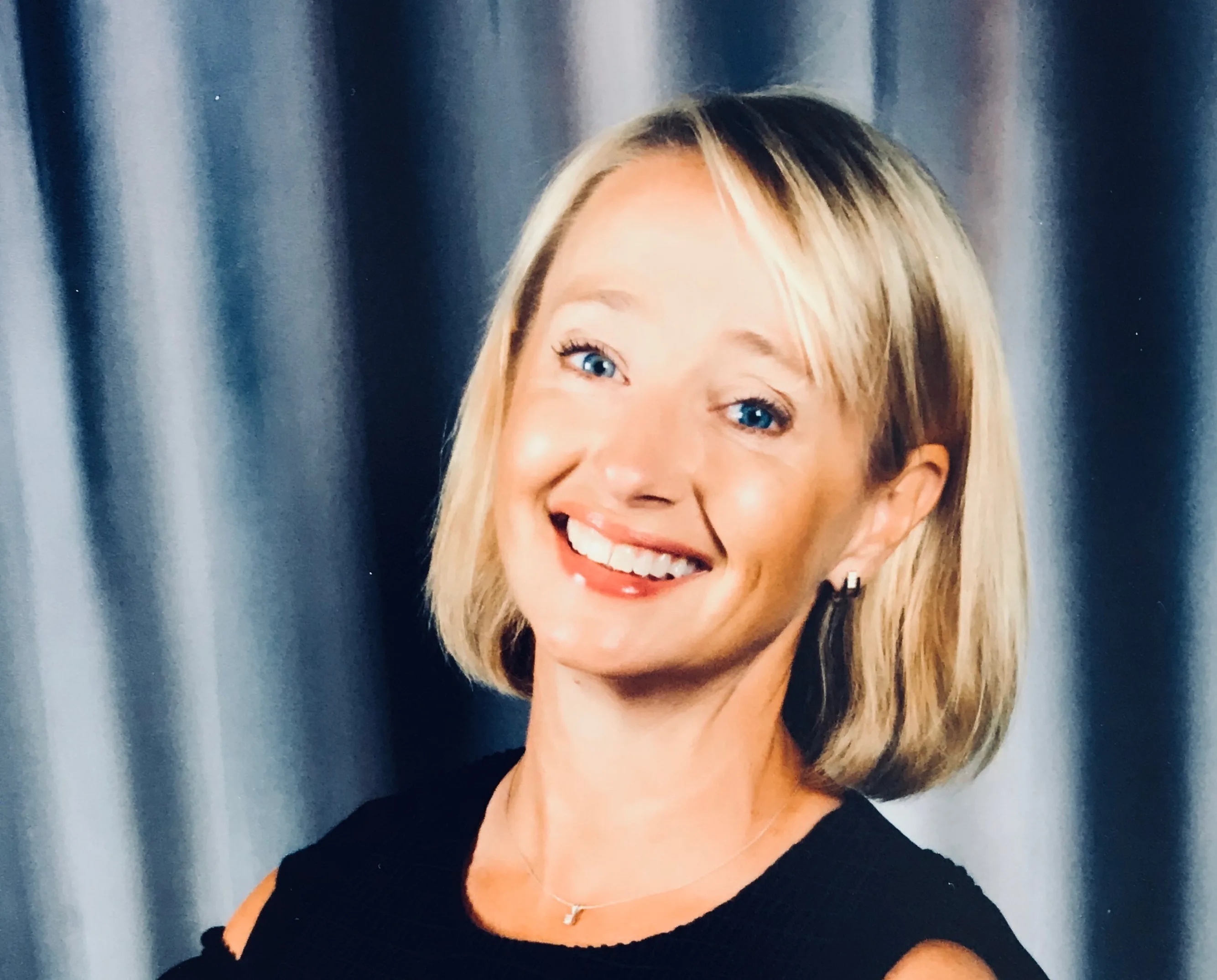 Anne Holstad v2